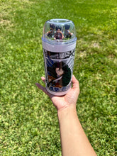 Load image into Gallery viewer, Survival against titans Anime Manga Panel 22oz Dome Lid Trinket Tumbler
